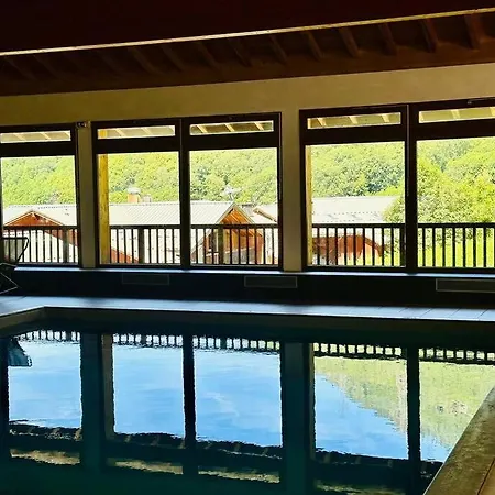 Les 3 Vallees, Montagnard Avec Et Piscine Apartment