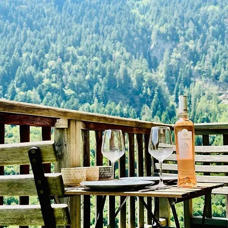 Apartment Les 3 Vallees, Montagnard Avec Et Piscine Orelle