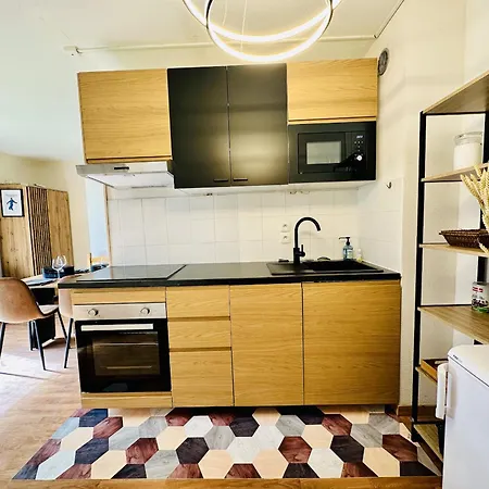Apartment Les 3 Vallees, Montagnard Avec Et Piscine *